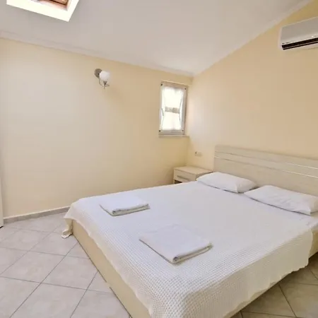 Sunset Club * פאטהיה